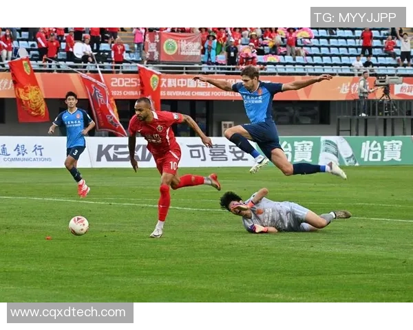 重庆排球队在联合会杯中的战术表现分析与点评探讨