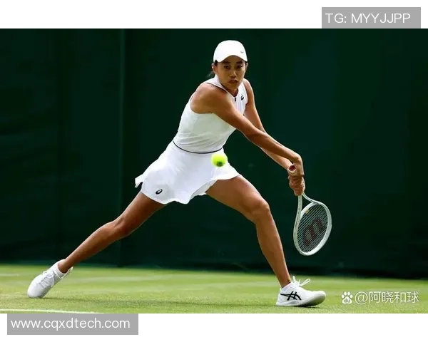 重庆网球队在精英赛中以80分稳居积分榜首位展现强劲实力